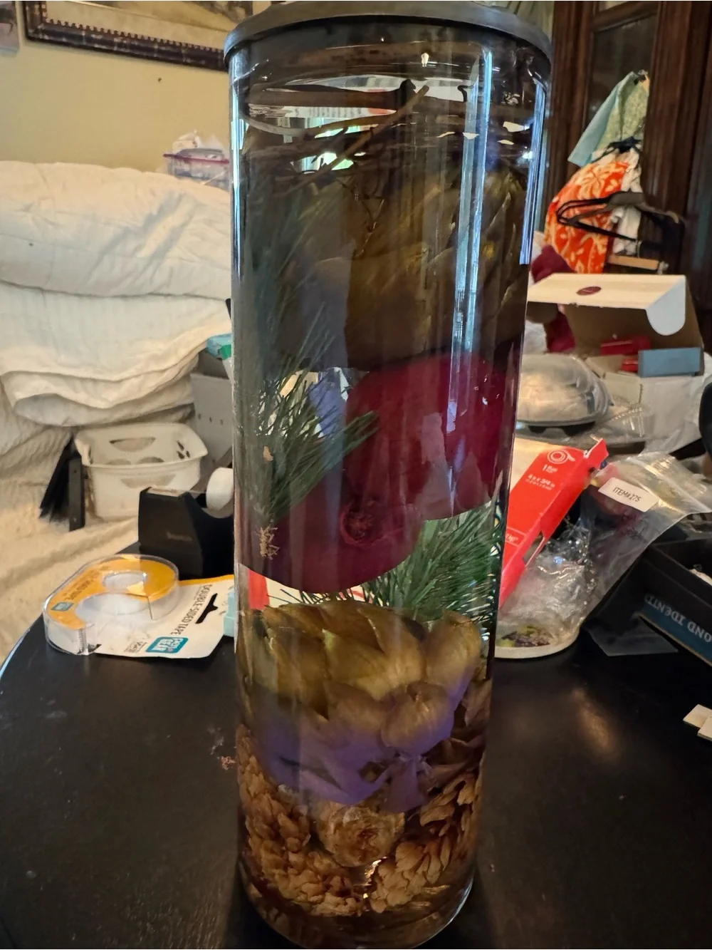 Forever candle 🕯️ Decorative Pinecone & Berry Aquarium Accent - Red